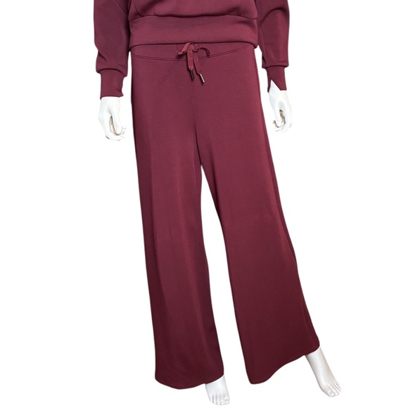 SPANX Tops - Spanx AirEssentials Wide Leg Pants M – Limited Edition Burgundy